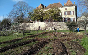 jardin à Varaignes