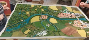 Maquette d'un bassin-versant avec l'EPTB Charente pour comprendre les impacts de l'aménagement paysager face au climat